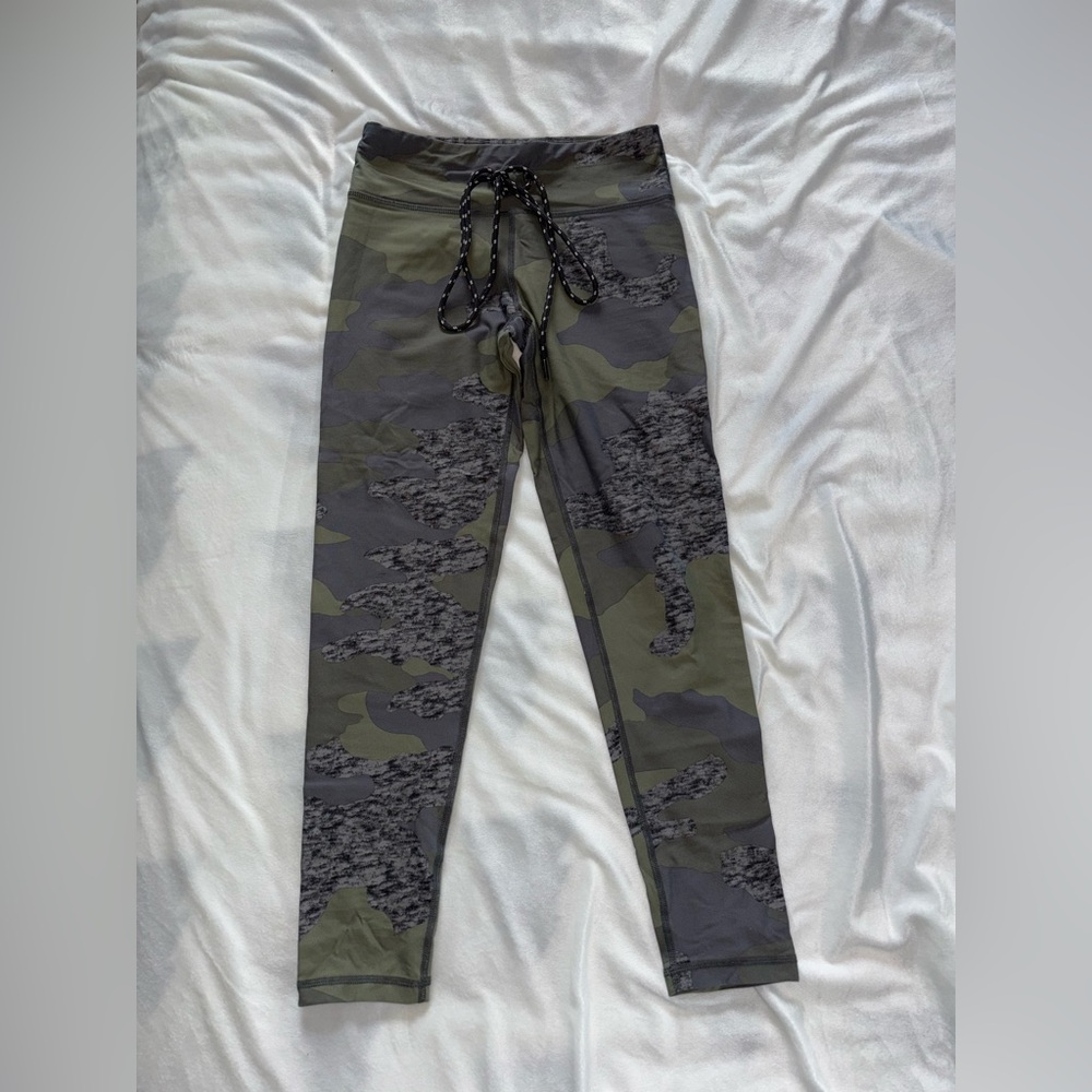 Aerie Camo Leggings